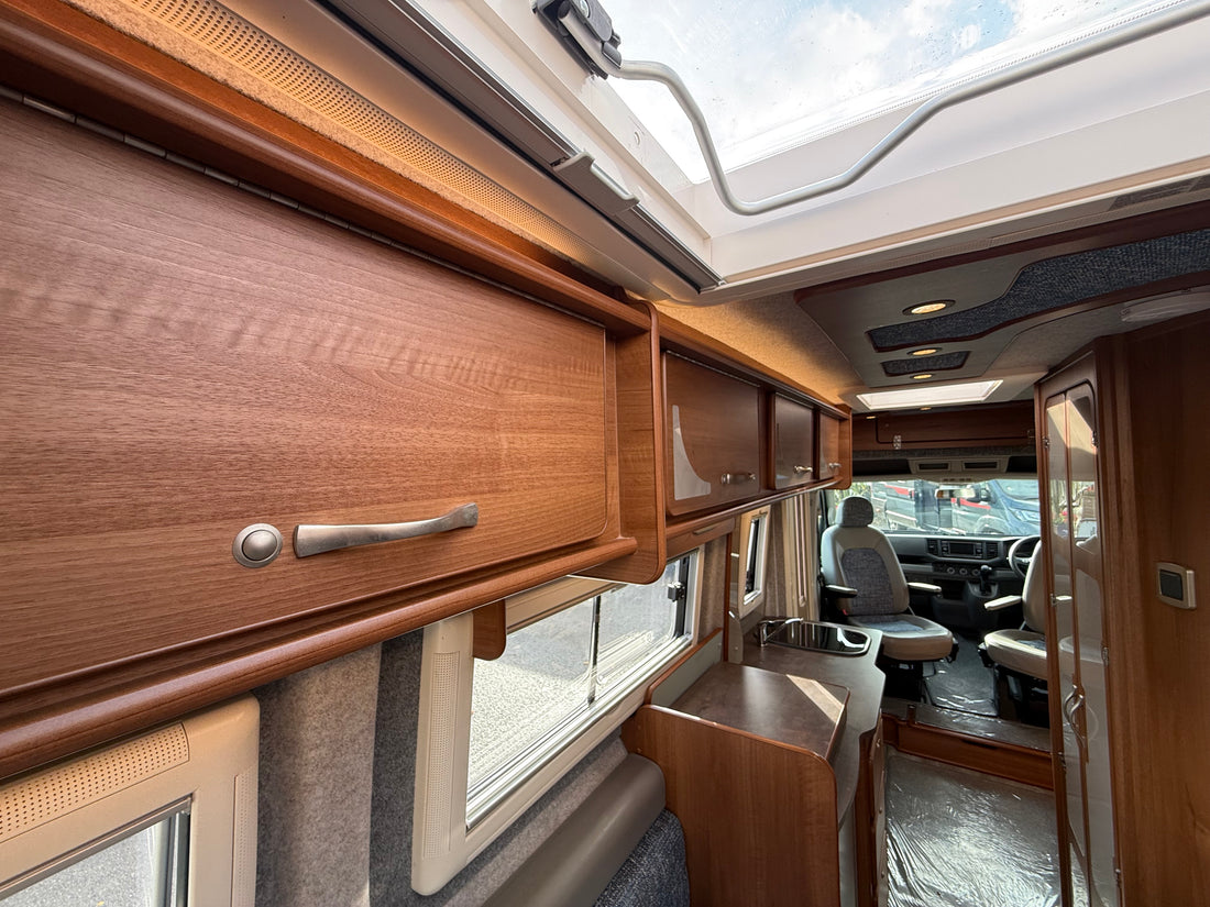 IH N-Class 680 RL £84,995