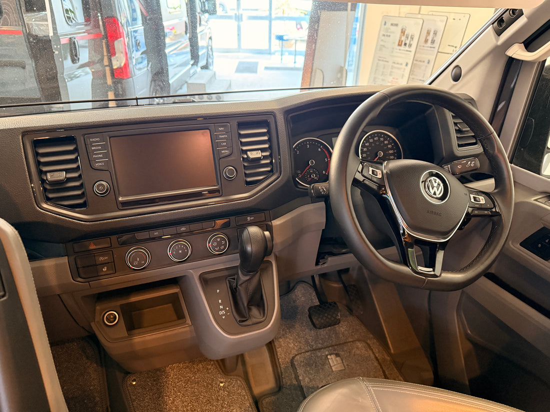 IH 680 CRL - £79,995