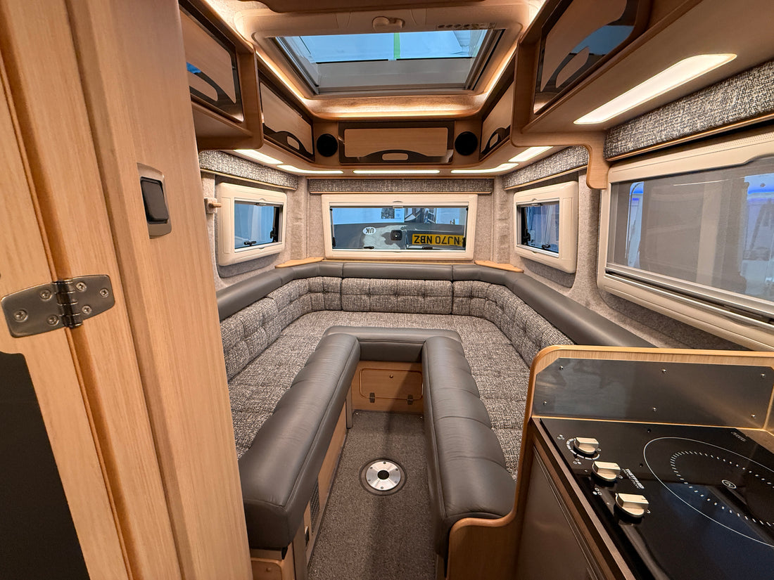 IH 680 CRL - £79,995