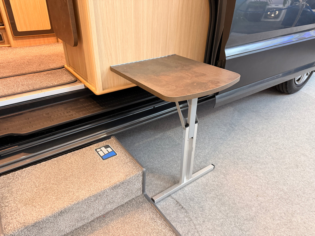 IH 680 CRL - £79,995