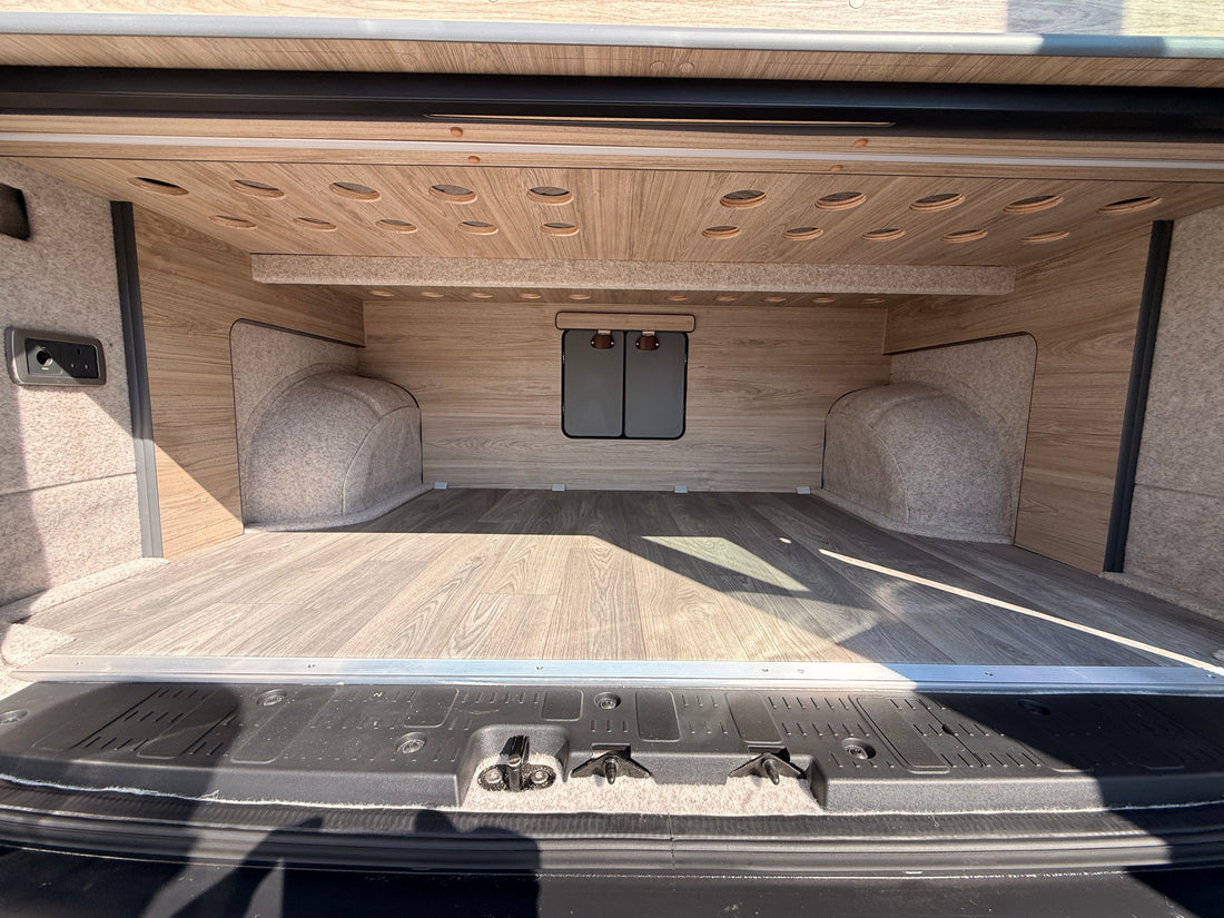 2026 IH 680 Twin FL - £106,872