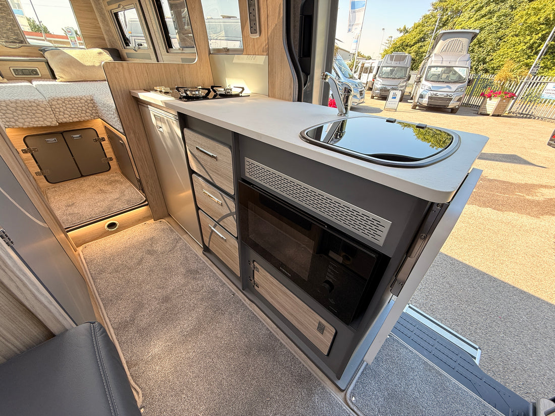 2026 IH 680 Twin FL - £106,872