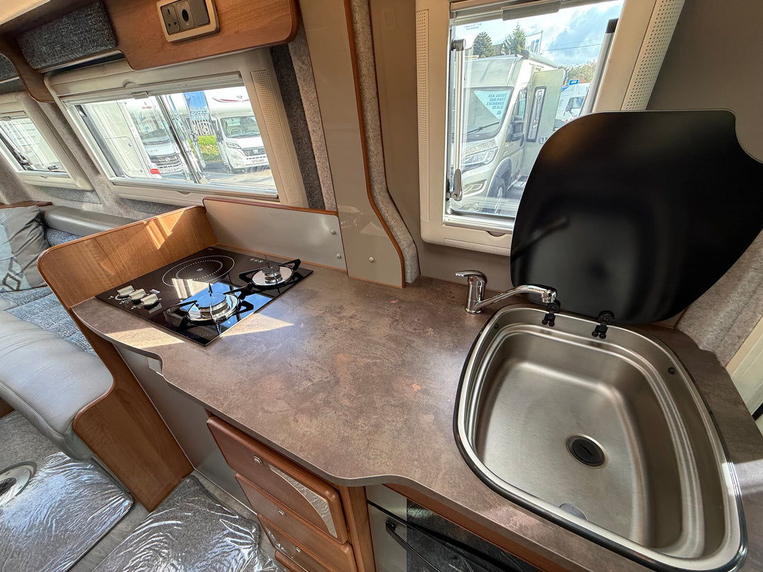 IH N-Class 680 RL £84,995