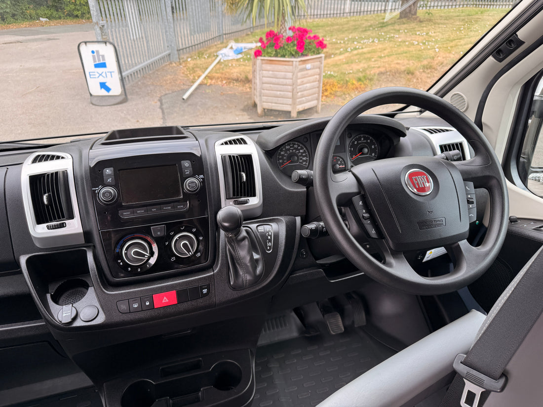 IH 630 RL - £79,995
