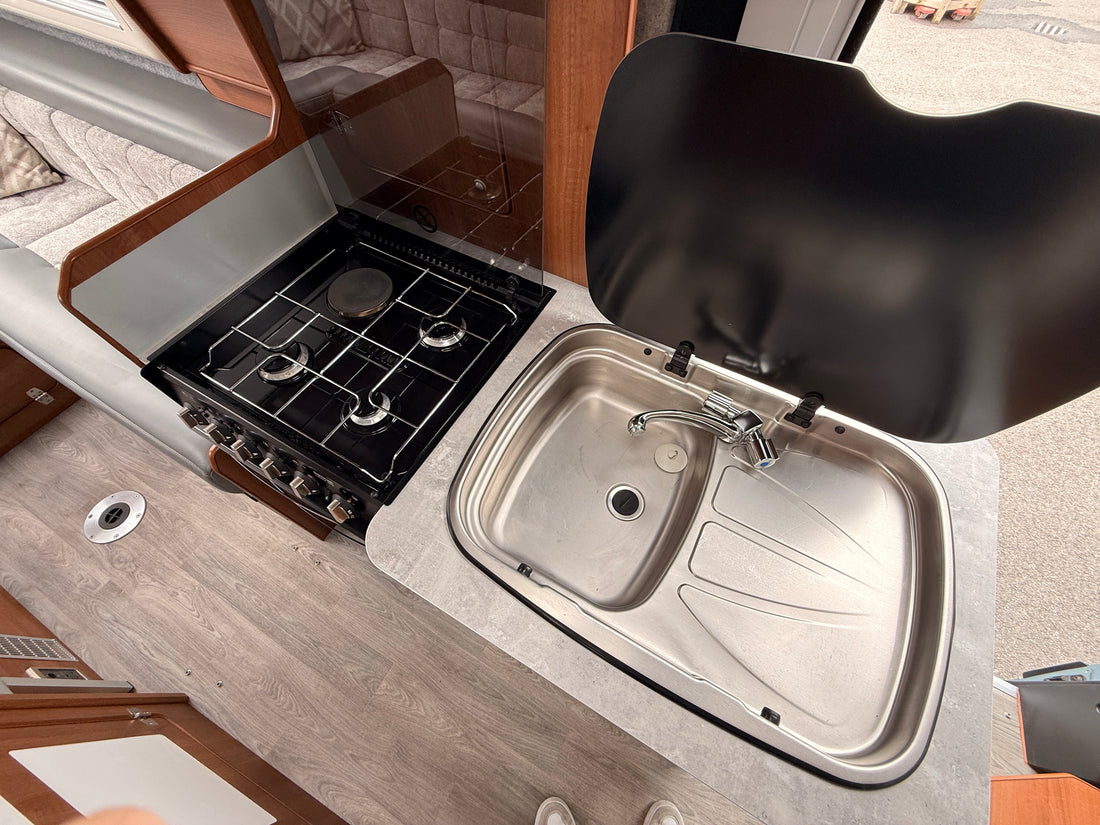 IH 630 RL - £79,995