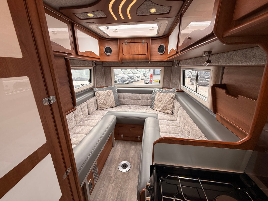 IH 630 RL - £79,995