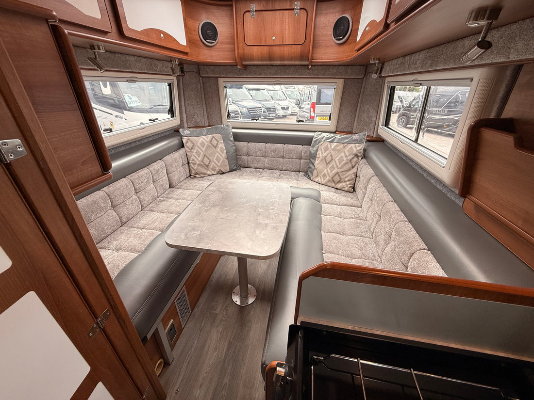 IH 630 RL - £79,995