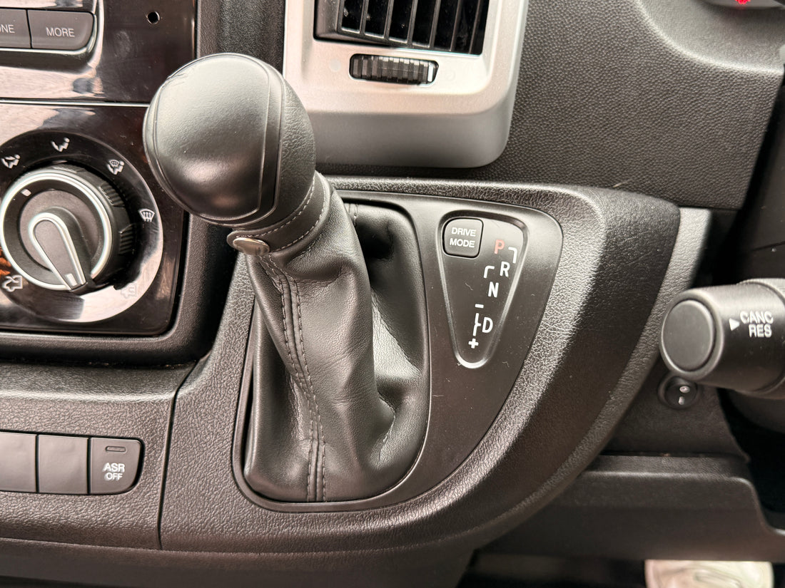 IH 630 RL - £79,995
