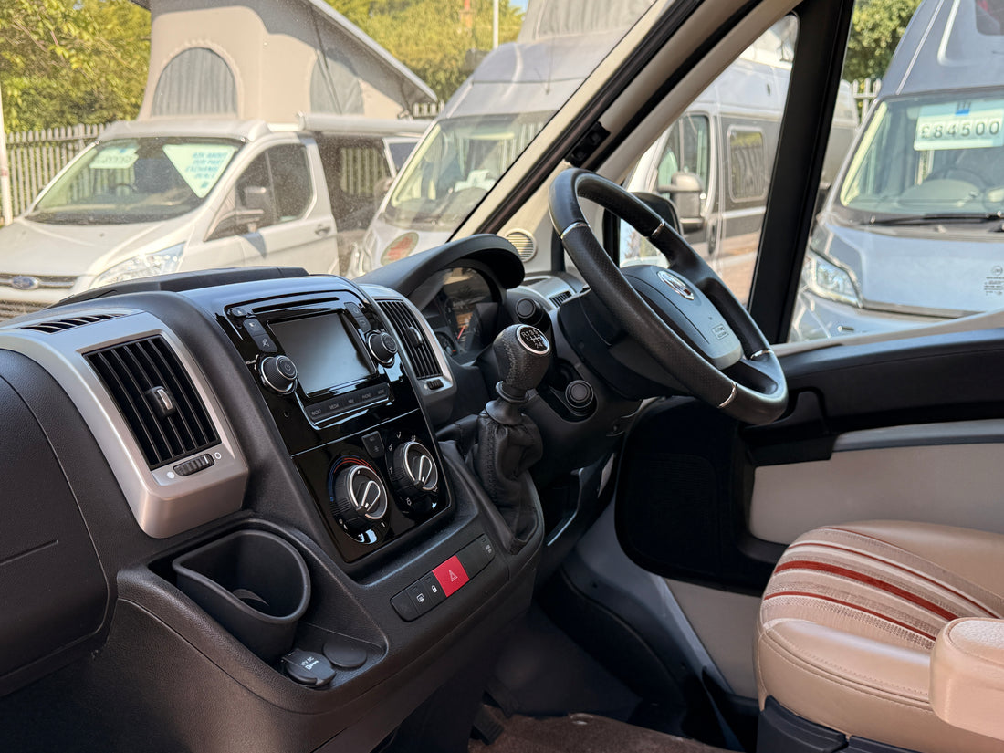 IH 630 FL - £49,995