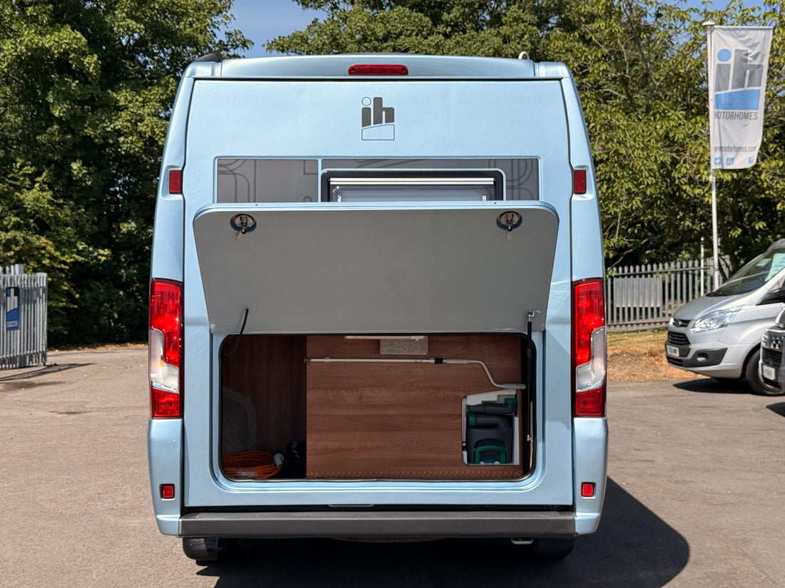 IH 630 FL - £49,995