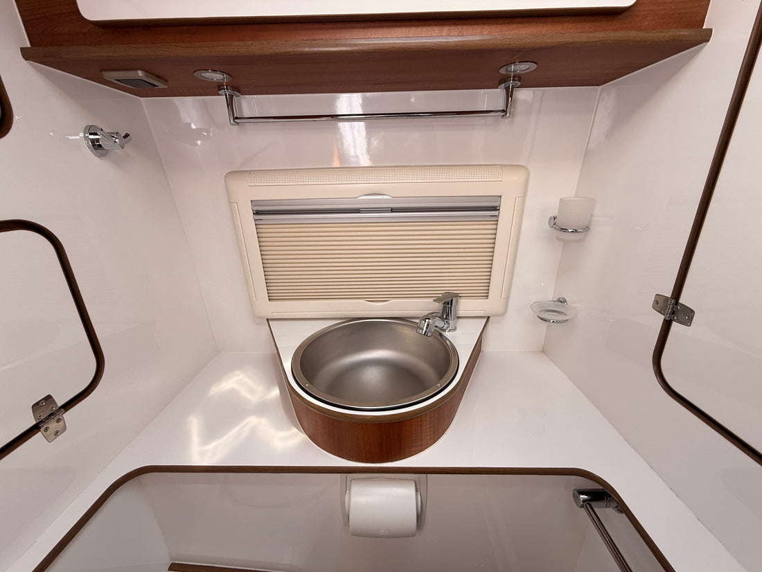 IH 630 FL - £49,995