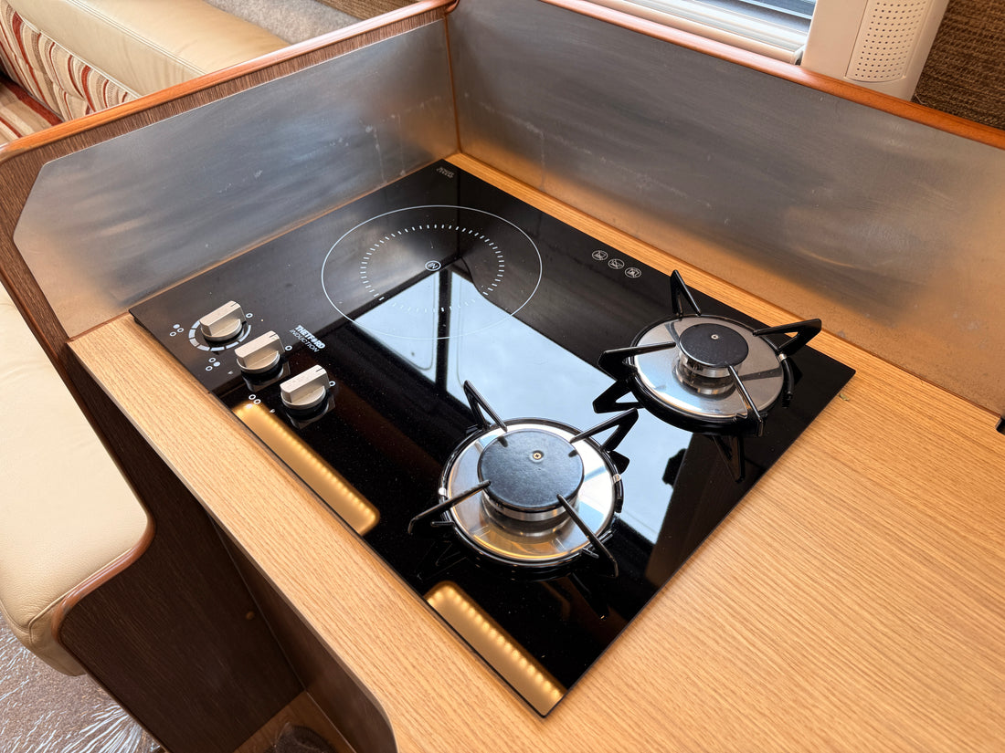 IH 680 CRD - £74,995