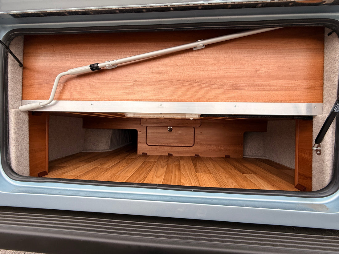 IH 630 RL - £59,995
