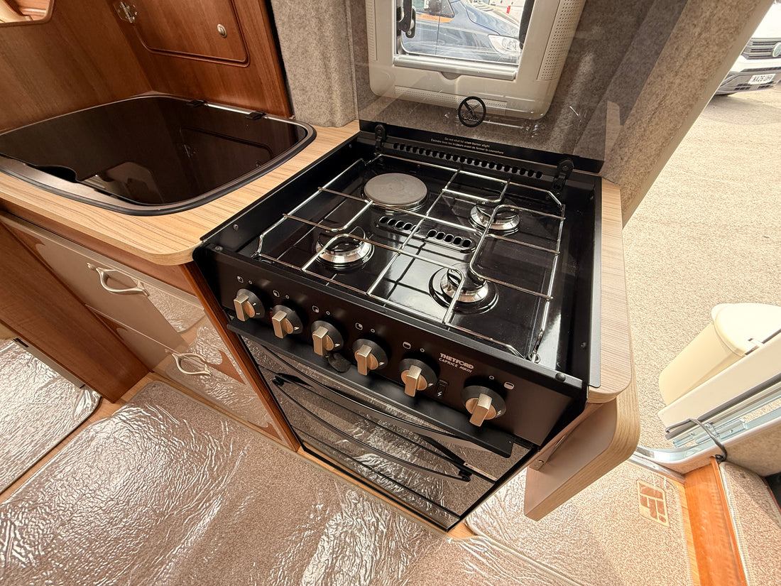 IH 630 RL - £59,995