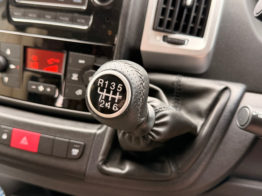 IH 630 RL - £59,995