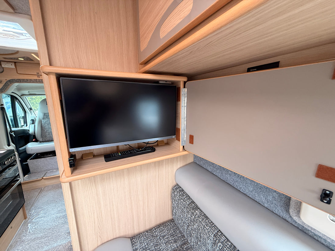 IH N-Class 630 RL - £74,995