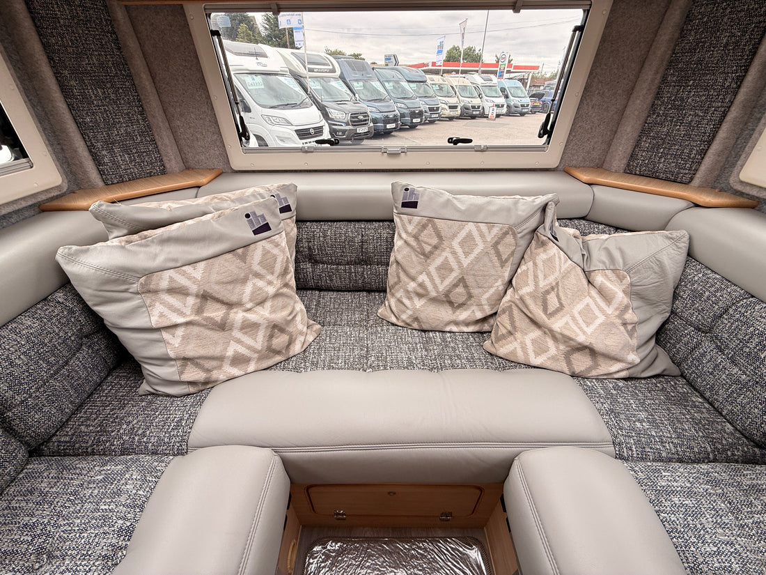 IH N-Class 630 RL - £74,995