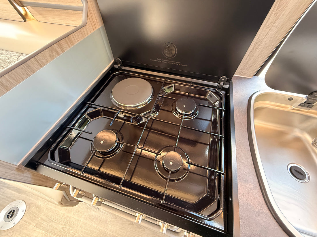 IH 630 RD - £99,904