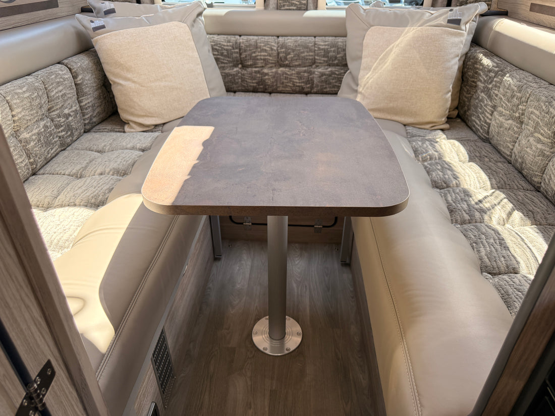 IH 630 RD - £99,904