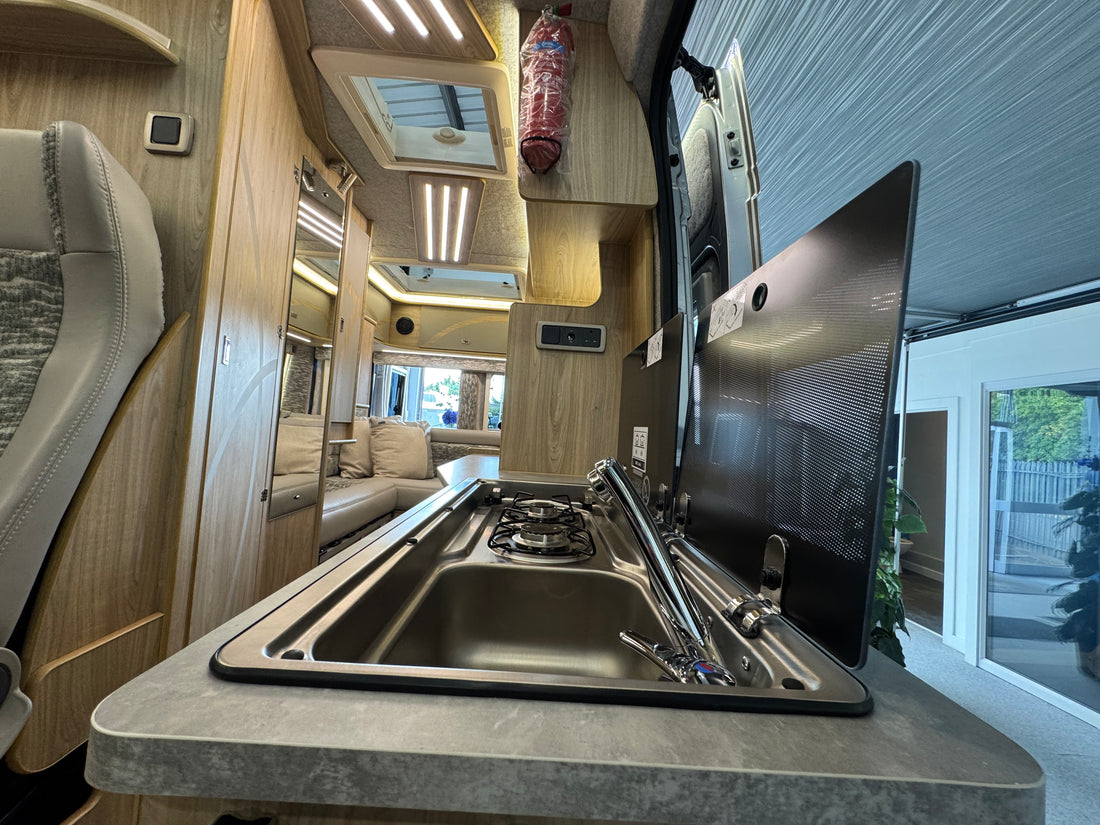 IH 630 S4/RD — £99,183